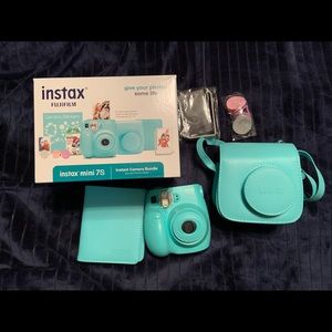Fujifilm instax camera